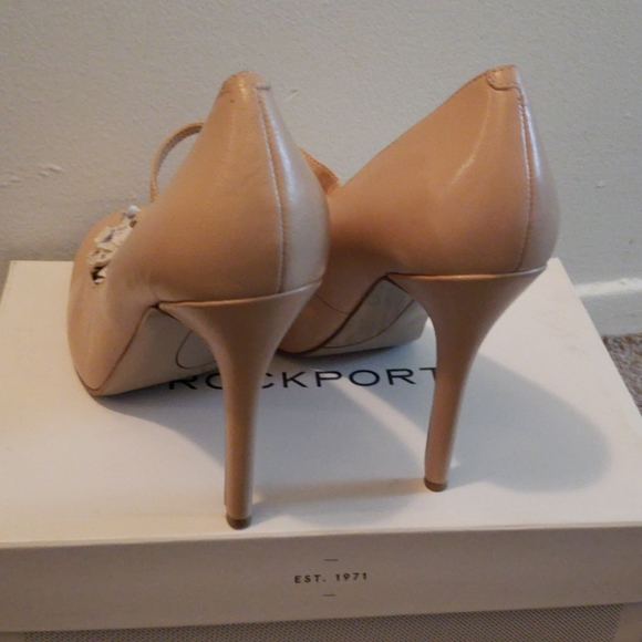 Dress shoes - Picture 3 of 3